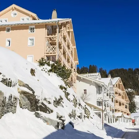 Le Chateau De Crans - Maeva Flaine